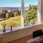 Amazing In With House Sea View Holiday home