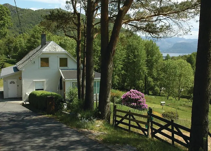 Дом отдыха Amazing In With House Sea View Тау